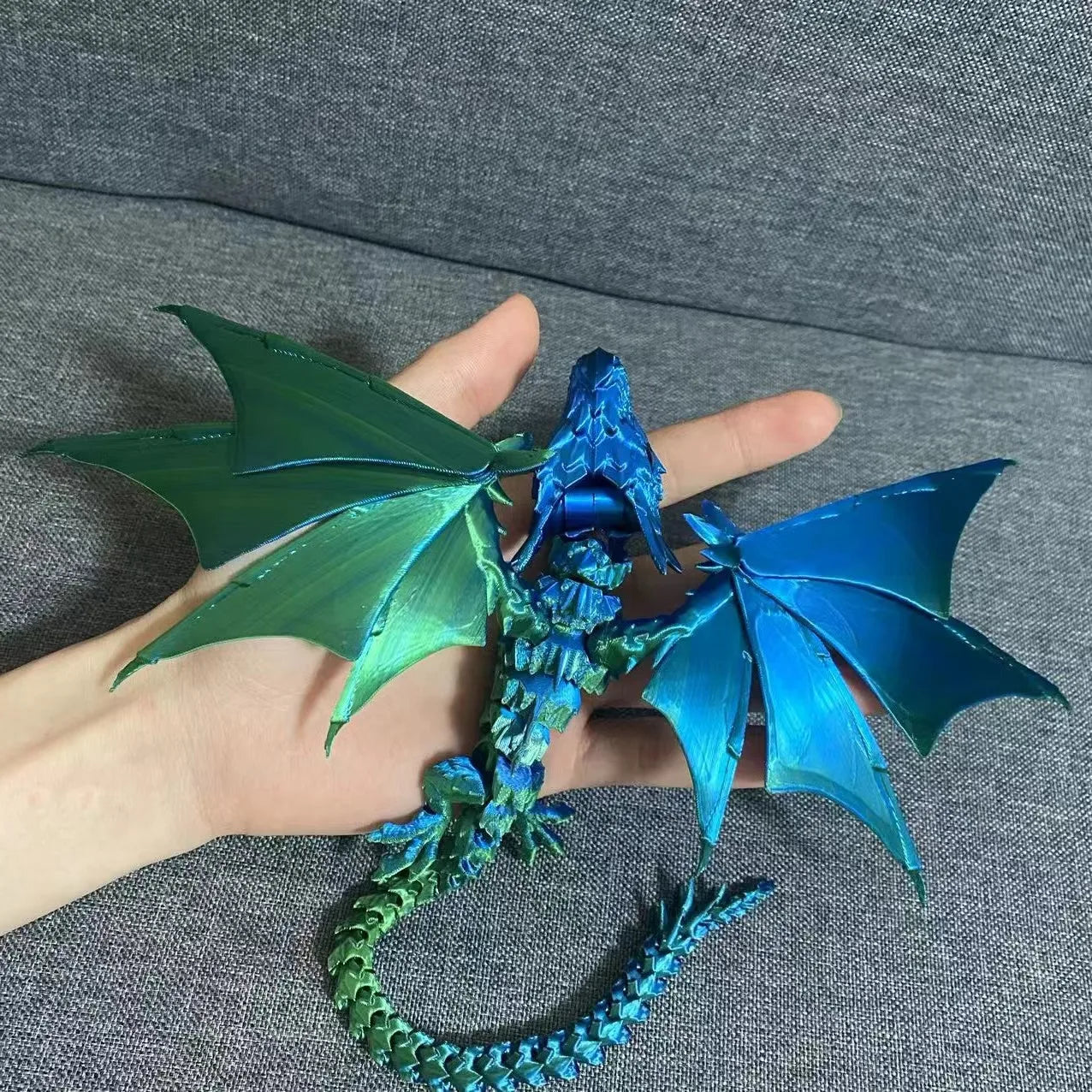 3D Printed Flying Dragon Movable Model – Chinese Loong Gothic Decor for Home, Aquarium & Collectors - Image 2